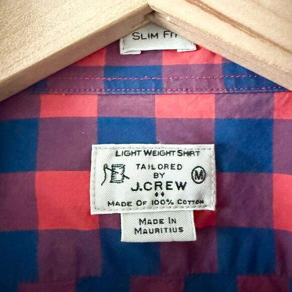 J. Crew Slim Fit Lightweight Cotton Button Down in Red & Blue Check - Size M - Picture 4 of 4